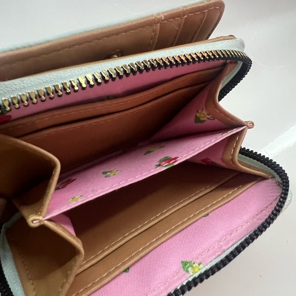 Strawberry Shortcake Wallet - Picture 4 of 4